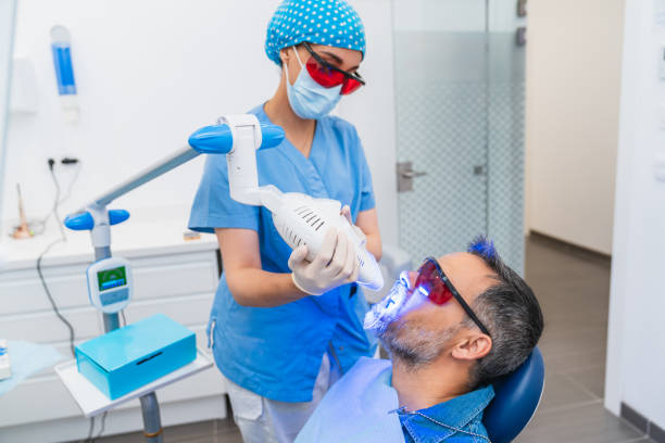 Best Emergency Tooth Extraction in Hubbard, OH